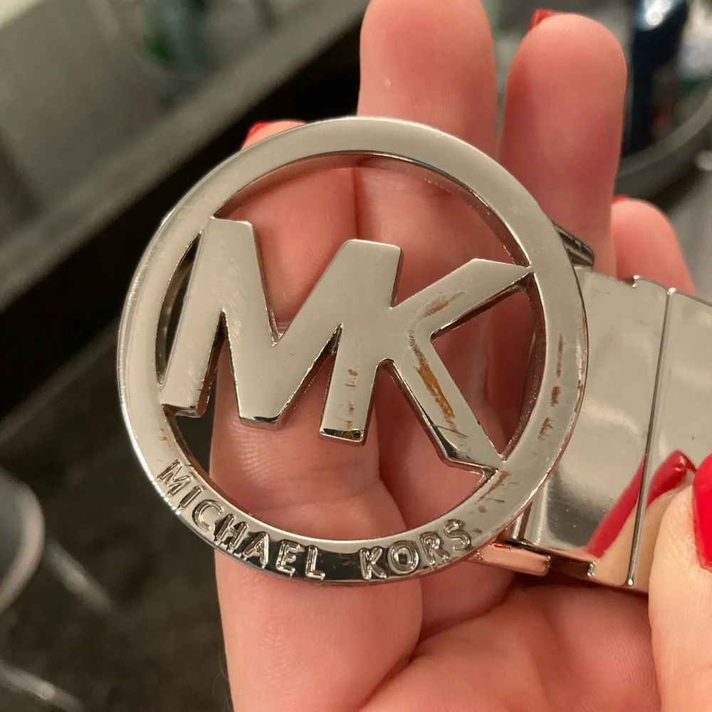 Michael Kors Large reversible women’s belt